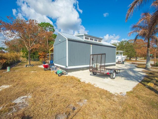 615 19th Street SW, Vero Beach, FL 32962