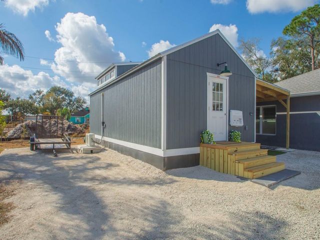 615 19th Street SW, Vero Beach, FL 32962