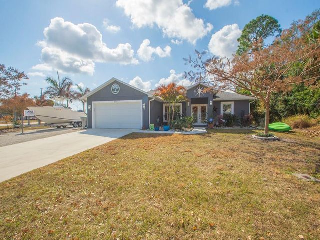 615 19th Street SW, Vero Beach, FL 32962