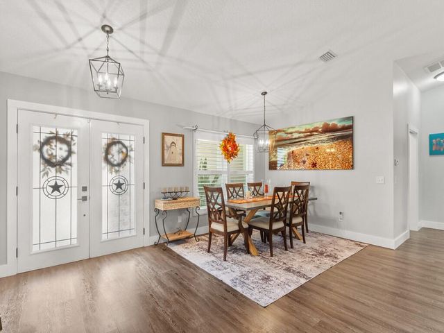 615 19th Street SW, Vero Beach, FL 32962