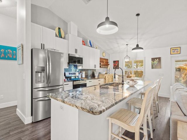 615 19th Street SW, Vero Beach, FL 32962