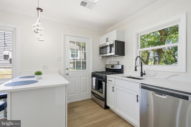 3713 INGALLS AVE, Hyattsville, MD 20784