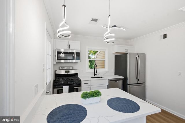 3713 INGALLS AVE, Hyattsville, MD 20784