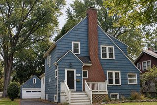 543 S Princeton Avenue, Villa Park, IL 60181