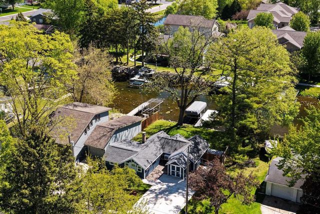 6013 South Court, Mcfarland, WI 53558