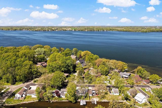 6013 South Court, Mcfarland, WI 53558