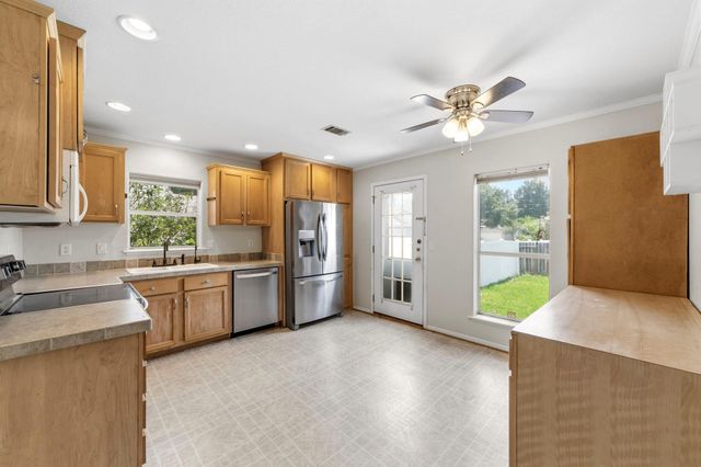 21403 Sweet Grass Lane, Tomball, TX 77375