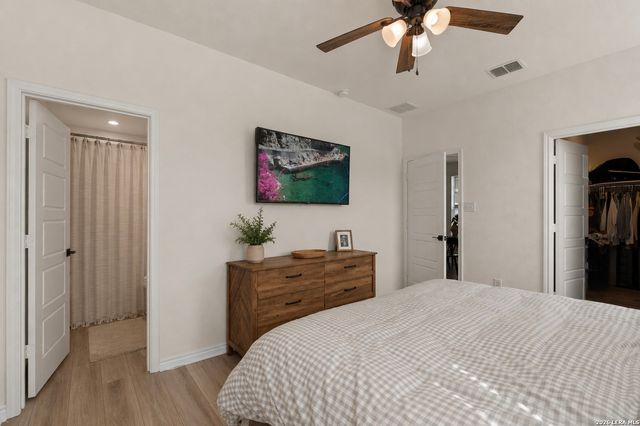 4831 Park Cape, Marion, TX 78124