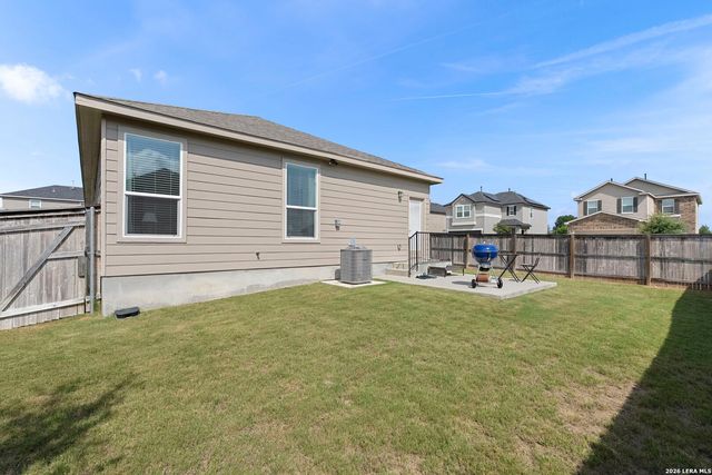 4831 Park Cape, Marion, TX 78124