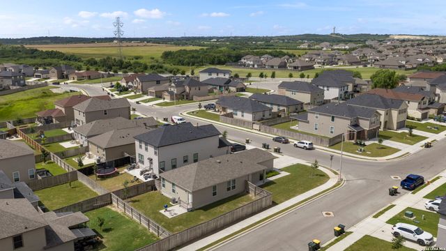 4831 Park Cape, Marion, TX 78124