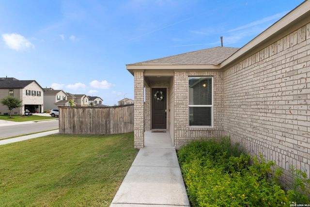 4831 Park Cape, Marion, TX 78124