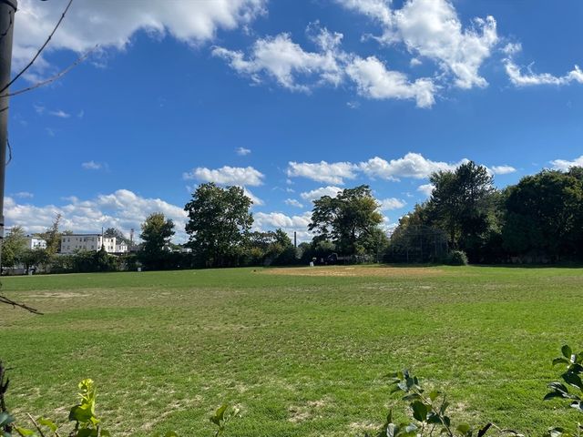 16 Wendell St 6, Lawrence, MA 01841