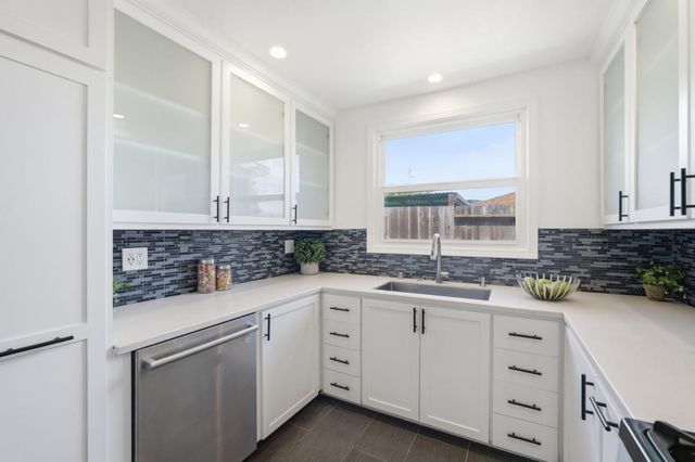 54 Calvert Avenue, South San Francisco, CA 94080