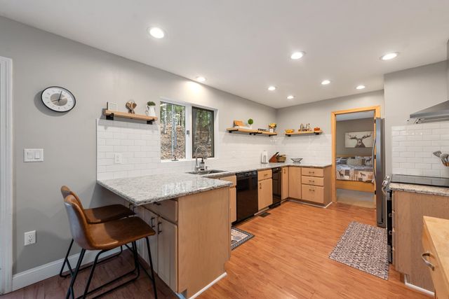 5 Wildwood Drive, Campton, NH 03223