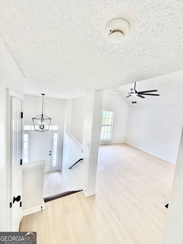 79 Kingsbrook Circle, Newnan, GA 30265