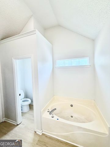 79 Kingsbrook Circle, Newnan, GA 30265