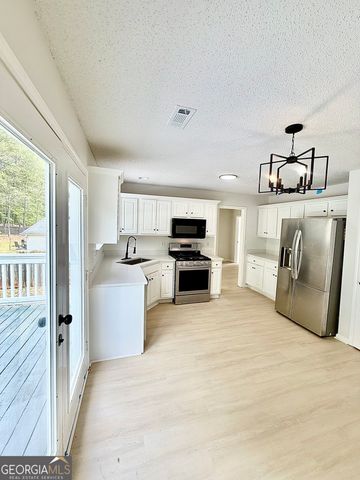 79 Kingsbrook Circle, Newnan, GA 30265