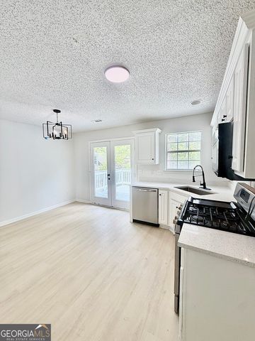 79 Kingsbrook Circle, Newnan, GA 30265