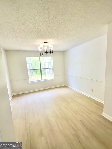 79 Kingsbrook Circle, Newnan, GA 30265