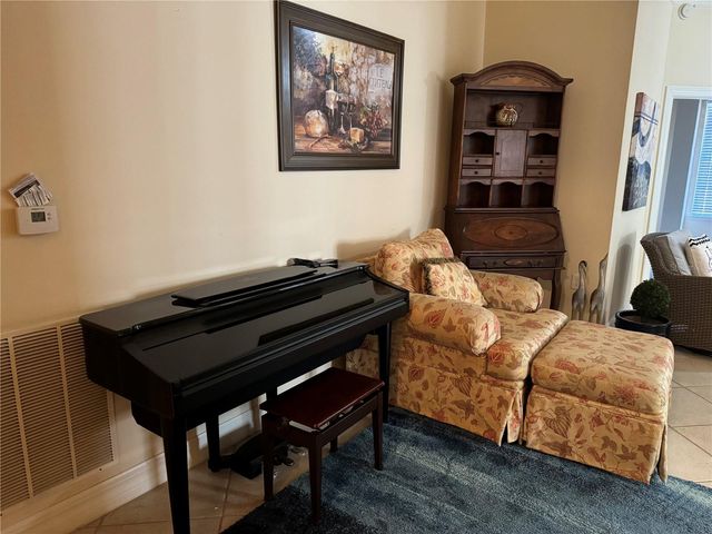 501 MIRASOL CIRCLE 323, Celebration, FL 34747