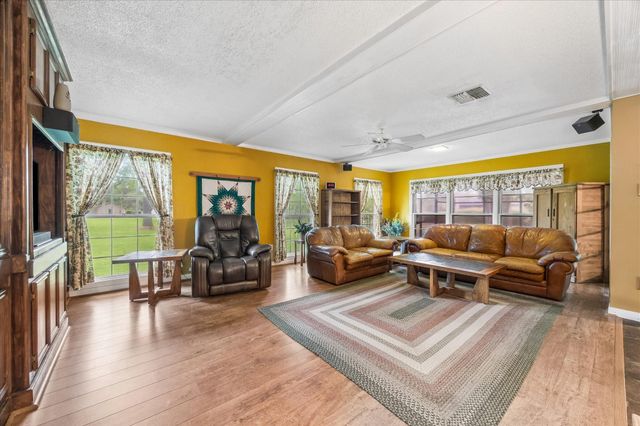 2410 Clark Drive, La Marque, TX 77568