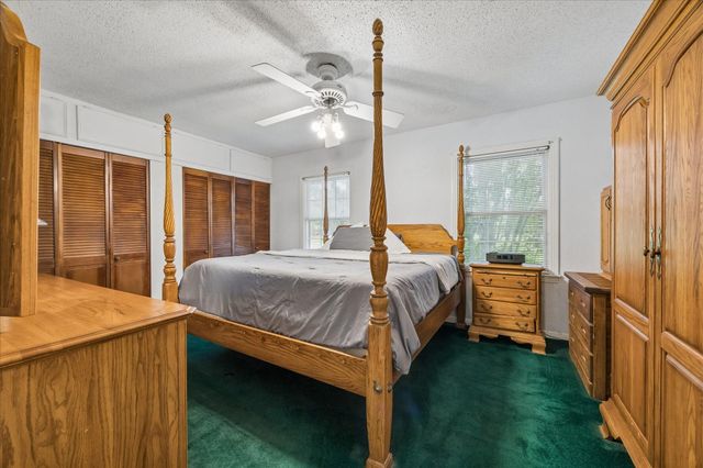 2410 Clark Drive, La Marque, TX 77568