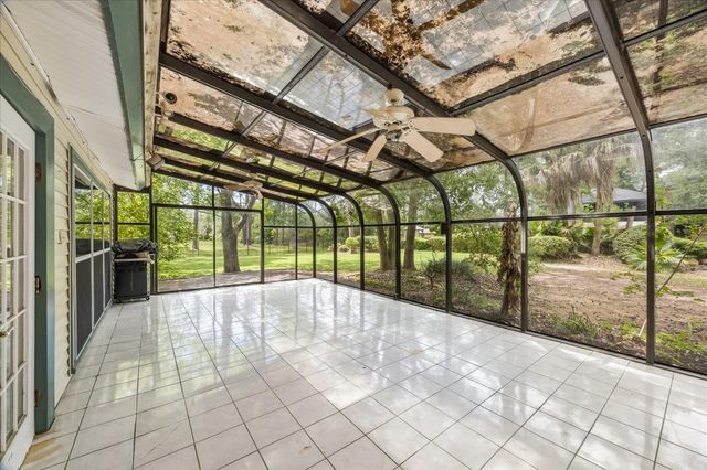 2410 Clark Drive, La Marque, TX 77568