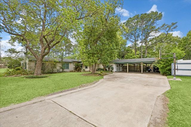 2410 Clark Drive, La Marque, TX 77568