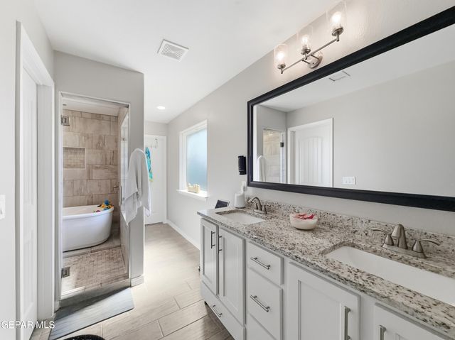 2608 SAMMY CERVANTES Street, El Paso, TX 79938