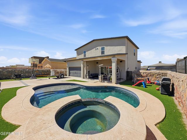 2608 SAMMY CERVANTES Street, El Paso, TX 79938