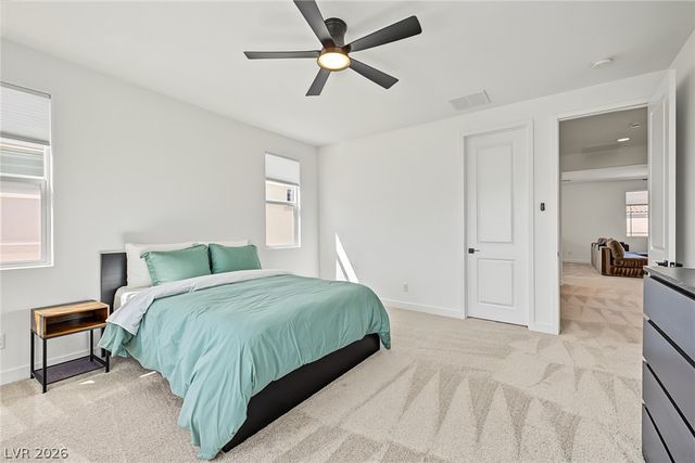 957 Hunter Shores Avenue, North Las Vegas, NV 89084