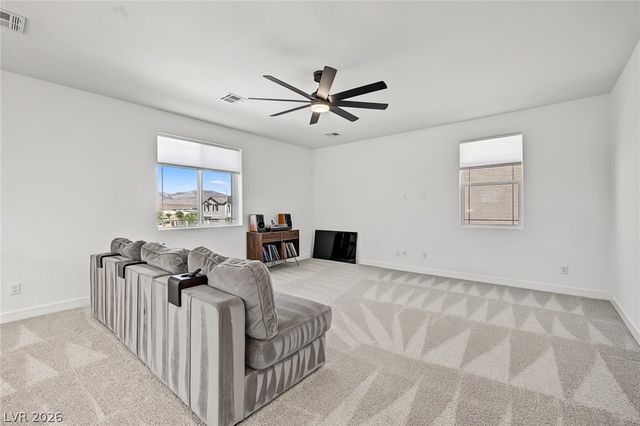 957 Hunter Shores Avenue, North Las Vegas, NV 89084