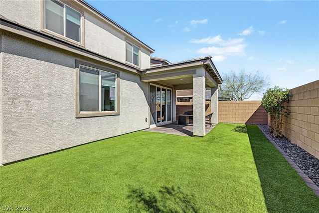957 Hunter Shores Avenue, North Las Vegas, NV 89084