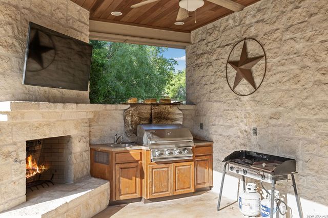 1033 River Terrace, New Braunfels, TX 78130