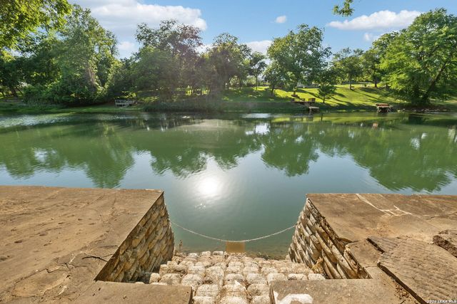 1033 River Terrace, New Braunfels, TX 78130