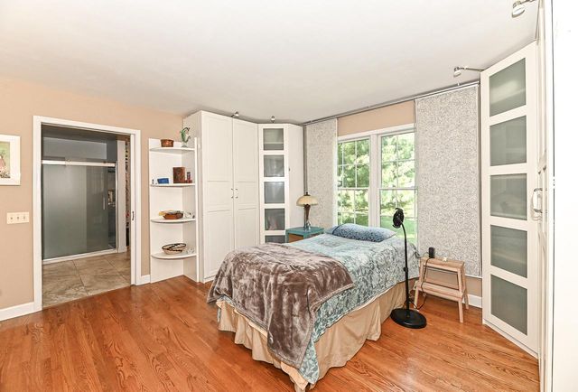 W5074 Hawk ROAD, Elkhorn, WI 53121