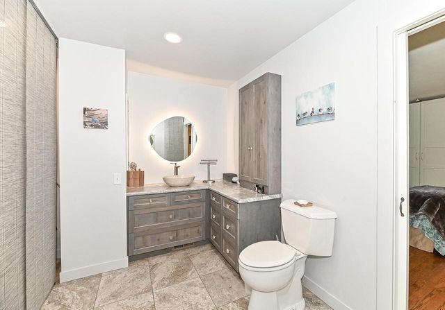 W5074 Hawk ROAD, Elkhorn, WI 53121