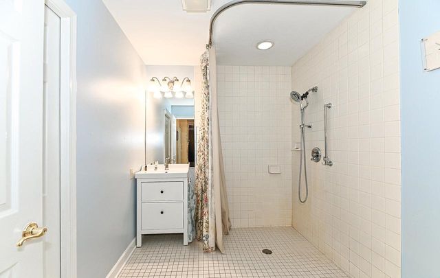 W5074 Hawk ROAD, Elkhorn, WI 53121