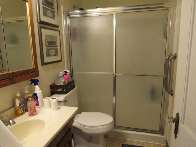 109 N Madison Street, Manchester, IA 52057