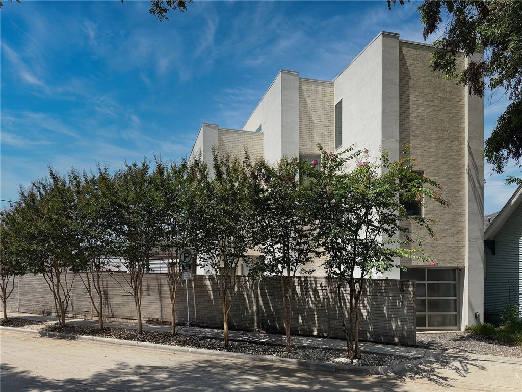 2021 Glencoe Street, Dallas, TX 75206