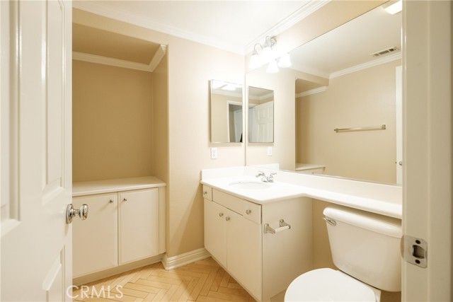 25 Periwinkle, Irvine, CA 92618