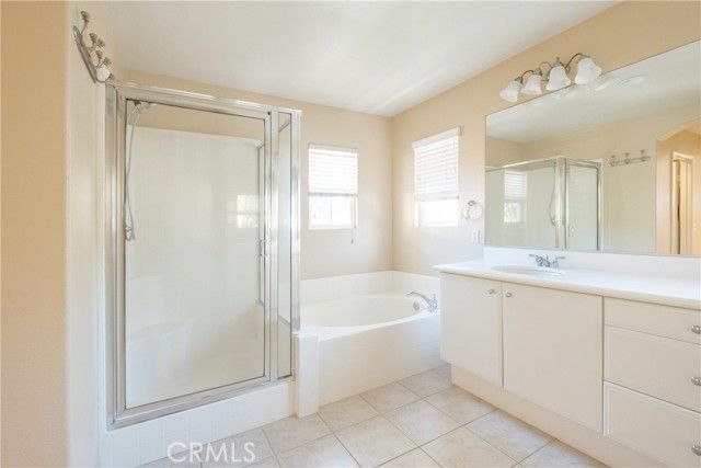 25 Periwinkle, Irvine, CA 92618