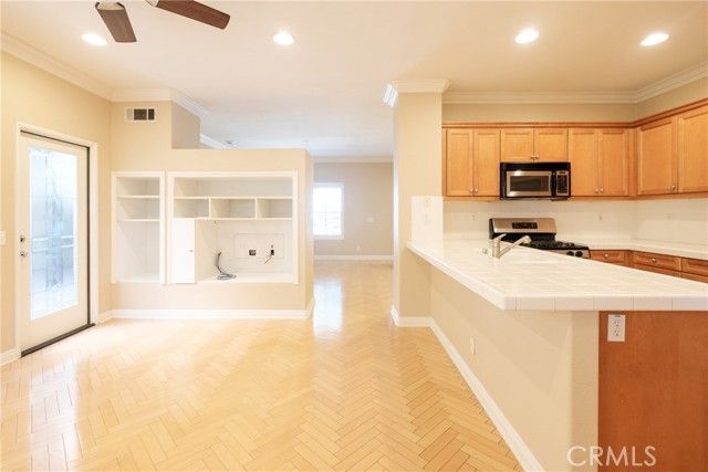 25 Periwinkle, Irvine, CA 92618
