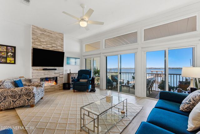 315 SCENIC POINT Lane, Fleming Island, FL 32003