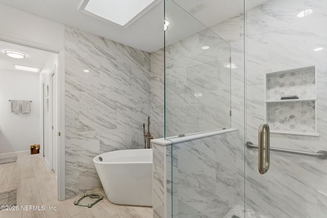 315 SCENIC POINT Lane, Fleming Island, FL 32003