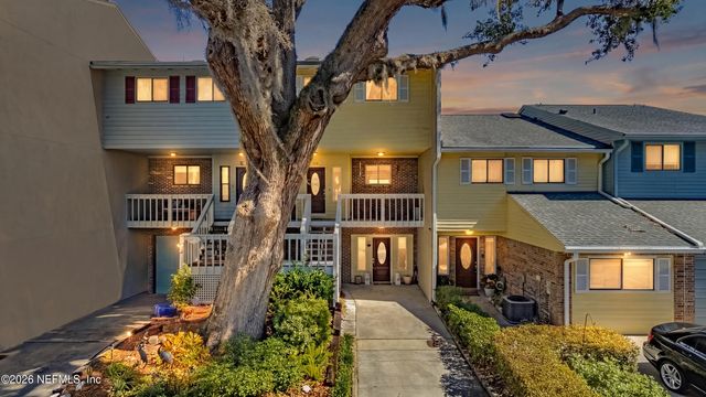 315 SCENIC POINT Lane, Fleming Island, FL 32003