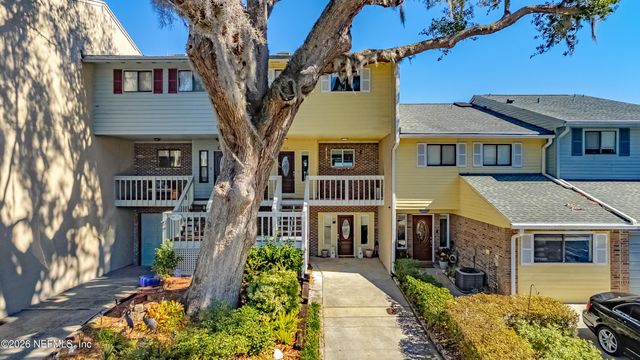 315 SCENIC POINT Lane, Fleming Island, FL 32003