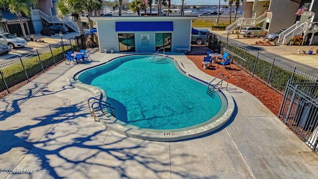 315 SCENIC POINT Lane, Fleming Island, FL 32003