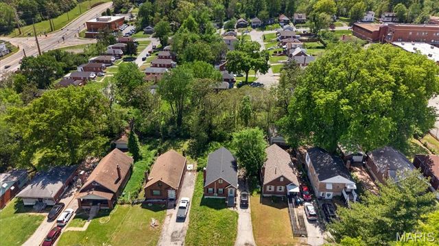 7030 Lena Avenue, St Louis, MO 63136