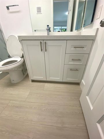 4700 NW 102nd Ave 204-23, Doral, FL 33178